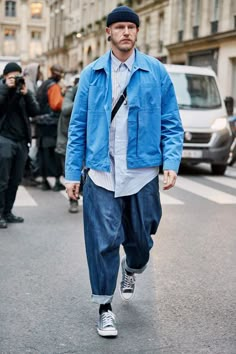 Paris Fashion Week Men, Men's Denim Style, Winter Ootd, Worker Jacket, Japan Style, Style Upgrade, Men Street, Autumn Street Style, Mens Fashion Trends