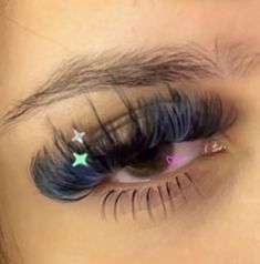 Eyelash Salon, Glitter Makeup Looks, Lashes Extensions, Lash Extensions Styles, Perfect Eyelashes, Pretty Lashes, Lash Tech, Nail Sets