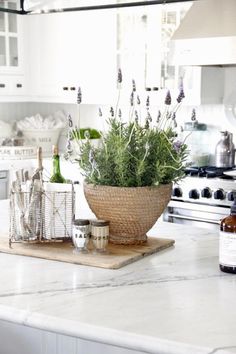 the kitchen counter is clean and ready to be used as a centerpiece for cooking