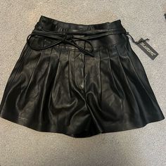 Brand New High Waisted Leather Skirt, With Tag. Casual Pleated Shorts For Night Out, Short Pleated Bottoms For Night Out, Pleated Shorts For Night Out, Black Pleated Shorts, High Waisted Leather Skirt, Knit Loungewear, White Jean Shorts, Ripped Shorts, Denim Cutoff Shorts