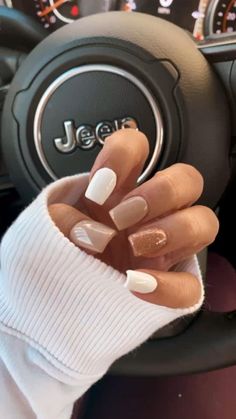 Unghie Sfumate, Simple Fall Nails, Fall Gel Nails, Cute Nails For Fall, Fall Acrylic Nails, Cute Gel Nails, Acrylic Nails Coffin Short, Short Acrylic Nails Designs, Neutral Nails