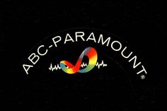 the abc - paramount logo on a black background