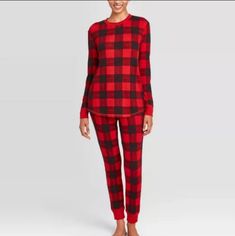 New! Womens "Stars Above" 2pc Black/Red Checkered Thermal Pajama Set 62% Polyester 34% Rayon 4% Spandex New In Package Same Day Next Day Shipping Smoke-Free Pet-Free Home Size Xtra Small Thermal Pajamas, Womens Thermal, Red Checkered, Floral Pajamas, Plaid Pajamas, Thermal Long Sleeve, Red And Black Plaid, Pajama Bottoms, Short Pajama Set