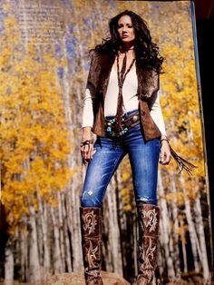 Ranch Fashion, White Crow, Cowgirl Magazine, American Beauty, Ranch Style, Winter Looks, Winter Style