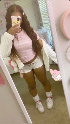 Coquette Baddie Aesthetic, Brinathedoll Outfits, Pink Girly Outfits, Chica Chola, Girly Fits, Outfit Inspo Casual, Simple Trendy Outfits, Cute Everyday Outfits