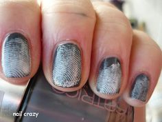 Men Nail Art Halloween, Finger Print Nail Art, Dirt Under Fingernails, Fingerprint Nail Art, Short Nail Polish Ideas, Crazy Nails Designs, Cute Simple Nails Short, Fingerprint Nails, Simple Fun Nails