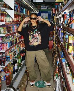 30s Photoshoot, Chica Hip Hop, Real Y2k, Look Hip Hop, Street Style Vintage, Looks Hip Hop, 00s Mode, 2000s Streetwear