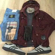 Football Casuals Outfits, Casual Football Hooligans Street Styles, Cp Company Outfit, Casuals Football Style, Clobber Casual, Hooligans Style, Casual Football, Mens Fashion Essentials