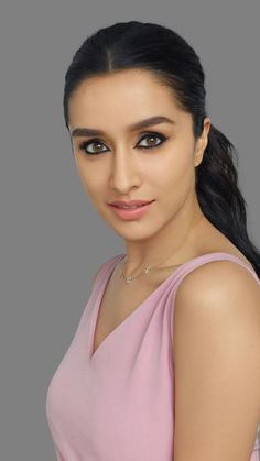 Bollywood Hottest Actors, Quotes Illustration, 90s Bollywood Aesthetic, Alia Bhatt Photoshoot, Actress Hairstyles, Fashion Sketches Dresses