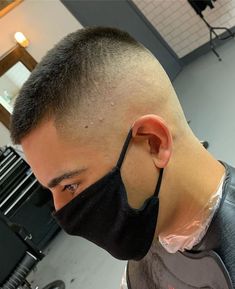 Hair Designs For Boys, Short Hair Mohawk, Military Haircuts Men, Crew Cut Haircut, Short Fade Haircut, Military Haircut, Buzz Cut Hairstyles, Flat Top Haircut, Mens Haircuts Short Hair