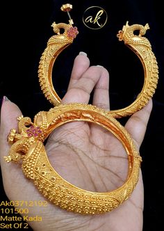 Kangan Gold, Gold Bengals, Bangel Design, Wedding Jewelry Sets Bridal Jewellery, Gold Bracelet Simple, Antique Gold Jewelry Indian