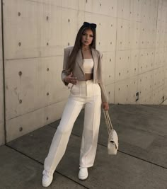 Elegantes Party Outfit, Elegantes Outfit Damen, Skandinavian Fashion, Chique Outfits, Beige Outfit, Shein Outfits, Outfit Chic, Woman Suit Fashion