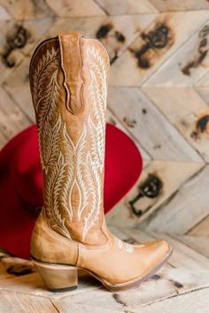 Tim Mcgraw Concert, Tall Cowboy Boots, Tall Cowgirl Boots, Head Over Boots, Decorah Iowa, Boho Cowboy, Nfr Outfits, Short Cowboy Boots, Wedding Guest Attire