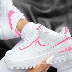 Introducing the Pink Shadow Custom Air Force 1. Featuring a unique pink shadow hue, these shoes are a great way to stand out with style. The sleek, eye-catching design makes a statement wherever you go. Show off your unique style with the Pink Shadow Custom Air Force 1. Exactly as shown in the pictures. 📷 Brand New & Authentic. 💯 Hand Painted with attention to detail. 👨‍🎨 Waterproof and Flexible. ❤️ Unisex model. Please refer to the Size Chart. 👟👫 Free Worldwide Shipping. ✈️🌍 Grey Air Force 1, Air Force 1 Shadow, Air Shoes, Trendy Shoes Sneakers, Nike Shoes Girls, All Nike Shoes, Air Force 1 Custom, Custom Air Force 1, Nike Air Shoes