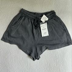 Questions On The Comments Below Zara Relaxed Fit Bottoms For The Beach, Zara Shorts With Pockets For The Beach, Zara Casual Shorts With Relaxed Fit, Zara Relaxed Fit Shorts For Summer, Zara Casual Shorts With Elastic Waistband, Casual Zara Shorts With Elastic Waistband, Casual Zara Short Bottoms, Zara Relaxed Fit Summer Shorts, Zara Casual Short Bottoms