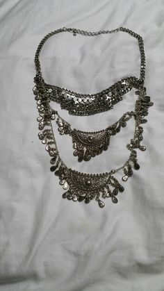 Silver Toned Metal Tear Drop Bead Leaf Style  28 inch Bib Necklace Costume Jewelry This is priced to sell.    Very decorative.  It a wonderful find. The bib measures 5 inches long and 7 inches wide. Check out our shop for monthly specials. We have a variety of items for every taste. Combine several of our items together to save on shipping. If you have any questions please do not hesitate to ask. I will ship outside of the US, just request a quote. Happy Shopping. I will work around the priority Bohemian Silver Layered Metal Necklace, Bohemian Silver Layered Necklace, Bohemian Style Silver Layered Necklace, Bohemian Long Chain Layered Necklace, Bohemian Layered Chain Necklace, Bohemian Long Layered Chain Necklace, Costume Jewelry Metal Beaded Necklaces For Festivals, Long Metal Chain Necklace For Festivals, Metal Long Chain Necklace For Festivals