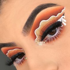 Gingerbread Makeup, Arley Queen, Amazon Beauty, Eye Makeup Designs, Makeup Eye Looks, Creative Eye Makeup