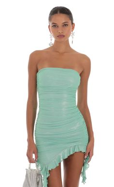 Shimmer Strapless Dress in Green | LUCY IN THE SKY Aqua Hoco Dress, Unique Homecoming Dresses Short, Turquoise Hoco Dress, Turquoise Dress Short, Teal Hoco Dresses, Teal Homecoming Dresses, Florida Fits, Green Hoco Dresses, Unique Hoco Dresses