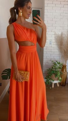 orange dress Prom Dress Orange, Orange Bridesmaid Dress, Orange Bridesmaid, Orange Bridesmaid Dresses, Fancy Dresses Long, Summer Wedding Outfits, Guest Attire, Looks Party, Wedding Attire Guest