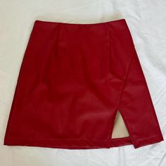 Princess Polly Red/Burgundy High Rise Leather Mini Skirt With Leg Slit. Nwot - I’ve Never Worn And Bought It Unworn Just Without Tags This Is A Repop! Just Purchased For An Event, But I Ended Up Wearing Something Else! #Croptop #Trendy #Croptank #Teen #Basic Red Leather Mini Skirt, Red Leather Skirt, Red Skirt, Leather Mini Skirt, Red Burgundy, Leather Mini Skirts, Something Else, Princess Polly, Burgundy Red