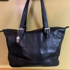 Smooth Supple Leather, Like New Condition, Large Roomy Interior Cute Hand Bags, Black Tote Purse, Tignanello Handbags, Leather Tote Purse, Bags Black, Black Leather Tote, Genuine Leather Handbag, Black Leather Bags, Black Tote