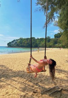 Thailand Beach Photos, Travel Insta Pics, Krabi Photo Ideas, Vacation Outfits Thailand, Summer In Thailand, Thailand Girls Trip, Thailand Vacation Aesthetic, Vacation Vibes Aesthetic, Thailand Inspo Pics