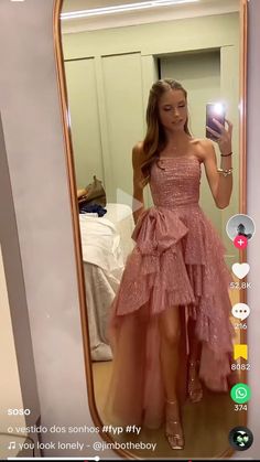 15th Birthday Dresses, 15th Birthday Outfit Ideas, Prom Dress Inspo, Cute Homecoming Dresses, Stunning Prom Dresses, Prom Dress Inspiration, Cute Prom Dresses, Pretty Prom Dresses, Grad Dresses