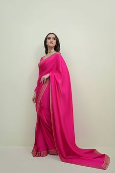 Fuschia Pink Saree, Pink Silk Saree, Raw Silk Blouse, Saree Look, Pink Saree, Pink Silk, Gorgeous Design, Raw Silk, Silk Blouse