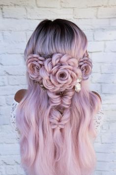 Party Pretty Top 5: Tis the Season for Holiday Hair Inspo - Style - Modern Salon Lady Gaga Hairstyles, Long Hair Designs, Instagram Hairstyles, Hairstyle Inspo, Pretty Top, Easy Hairstyles For Long Hair, Formal Hairstyles