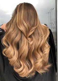 Light Golden Brown Hair Color, Caramel Blonde Hair Color, Light Golden Brown Hair, Caramel Blonde Hair, Golden Brown Hair Color, Rambut Brunette, Golden Brown Hair, Golden Blonde Hair, Hair Color Caramel