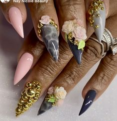 Nail Chain Design, Flame Nail Art, Bad Nails, Medium Nails, Trending Nails, Pretty Nail Designs, Glamorous Nails, Nail Styles