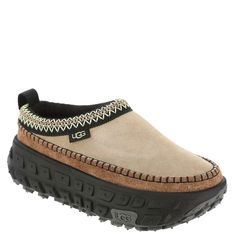 PRICES MAY VARY. Suede upper Textile lining made from 100% recycled polyester fibers Sugarcane EVA footbed Sugarcane EVA midsole Rubber outsole