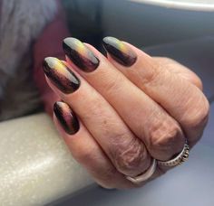 Subtle Cat Eye Nails, Halloween Cat Eye Nails, Tigers Eye Nails, Cats Eye Nails Design Ideas, Cats Eye Nails Design, Black Cat Eye Nails, Eye Nails Design, Eye Nail Design, Eye Manicure