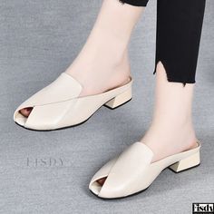 Fisdy - Comfortable and Stylish Open-Toe Slippers with Low Heels and Soft Soles for Outdoor Use Open Toe Slippers, White Sandals Heels, Open Toe Shoes, Open Toe Sandals, Thick Heels, Toe Shoes, Outdoor Wear, Low Heels, Leather Fashion