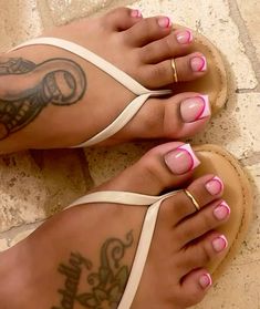 Nails And Tattoos, Feet Nail Design, Pedicure Designs Toenails, Hard Nails