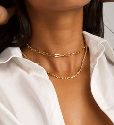 A gorgeous Layered Link Rope Necklace! This Link or Rope Chunky Necklace is perfect for the layered look.  Gift them to yourself or a gift for someone dear! Lovely accent piece for a stunning look.  We beautifully package every item in a jewelry gift box.  Model is wearing link and rope necklaces layered. For the layered look purchase multiple necklaces.  * 14k Gold Filled * All orders are hand crafted with care from our happy studio in sunny Miami, FL  * All items are ethically sourced by us for durability & perfect finishes * It's not only meant to look beautiful... it's meant to be meaningful * We want you to love your jewelry, you'll be completely happy or your money back!  About ( darling jewelry studio }  We specialize in creating minimalistic luxe personalized jewelry that you and y Chic Layered Necklace With Figaro Chain, Trendy Layered Figaro Chain Necklace, Gold Chain Link Layered Necklace, Multi-strand Figaro Chain Layered Necklace, Figaro Chain Metal Necklace, Trendy Double Chain Necklace, Trendy Double Strand Necklace With Chunky Chain, Trendy Double Strand Figaro Chain Necklaces, Trendy Double Strand Figaro Chain Necklace