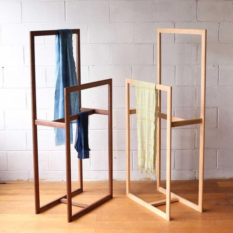 Industrial Towel Holder, Wooden Towel Rack, Rustic Towel Rack, Rack Industrial, Modern Towels, Clothes Racks, Towel Stand, Clothes Stand, Furniture Inspiration