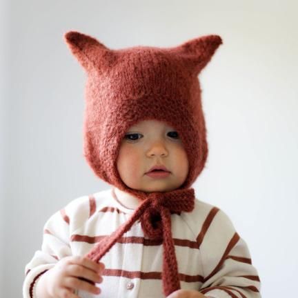 accessories | organic zoo Baby Clothes Knitting Patterns, Knitting Baby Clothes, Baby Knitted Clothes, Knit Baby Clothes, Baby Hat Knit, Knit Baby Bonnet, Baby Knit Hat, Indie Baby, Baby Hat Crochet