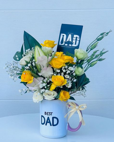 Father's Day and Mother's Day Gift Bouquet and Gift | Special Gift for Your Father and Mother that make his day memorable...For Buy Beautiful Bouquets DM us for more details #floralleaf #fathersday #Fathersday2024 #fatherslove #fathersdaygift #fathersdaygifting #FathersDayGifts2024 #fathersdaygiftideas #floristshop #floristsandflowers #floristnearme #floristshop #floristnearme #floristnearmethatdelivers Flowers Bouquet Gift Boyfriends, Lego Flowers, Gift Flowers, Stop And Shop, Bouquet Gift, Flowers Decoration, Gift Bouquet, Flowers Bouquet Gift, Florist Shop