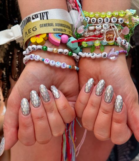 eras tour nails taylor swift nails mirrorball nails disco ball nails gel nails biab nails sequin nails Mirrorball Taylor Swift Nails, Mirrorball Inspired Nails, Mirrorball Nails Taylor Swift, Pink Disco Ball Nails, Mirrorball Nails, Ttpd Nails Taylor Swift, Mirrorball By Taylor Swift, Sequin Nails, Disco Ball Nails