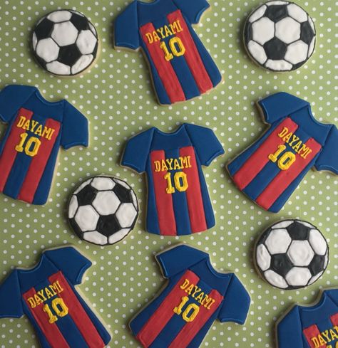 Psg Soccer Birthday Party Ideas, Messi Cookies, Birthday Inpos, Soccer Jersey Cookies Decorated, Soccer Birthday Cookies Decorated, Soccer Team Cookies, Soccer Ball Sugar Cookies, Soccer Cookies, Football Cookies