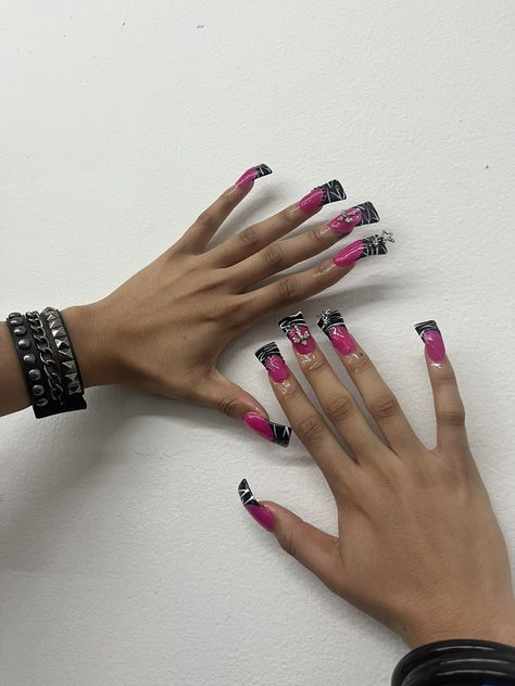 Emo Duck Nails, Duck Nails Pink, Pink Black Nails, Curved Nails, Long Acrylic Nail Designs, Duck Nails, Nails Now, Really Cute Nails, Acrylic Nails Coffin Short