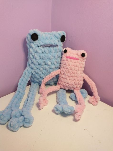 Leggy Froggy Crochet toys free patterns easy #crochettoysfreepatternseasy #crochet #crochettoy #crochetpattern #crochetpatterns 4.648 Leggy Froggy Crochet, Froggy Crochet, Toys Quotes, Chunky Yarn Crochet, Aesthetic Patterns, Crochet Toys Free Patterns, Crochet Lion, Crochet Toys Free, Easy Crochet Animals