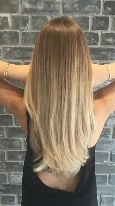 Balayage on straight hair                                                                                                                                                      More Balayage Straight, Balayage Straight Hair, Drawing Hair, Straight Blonde Hair, Long Blonde, Ombre Hair Color, Lucy Hale, Long Straight Hair, Hair Color Balayage