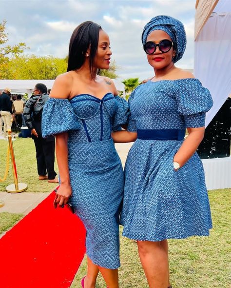 Phinifa Designs, Setswana Wedding, Tswana Traditional Attire, Setswana Traditional Dresses, Shweshwe Dresses Patterns, Tswana Traditional Wedding Dresses, Xhosa Bride, Seshweshwe Dresses, Shweshwe Wedding Dresses