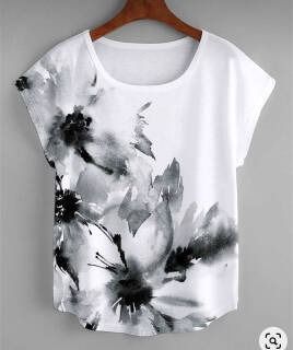 Yandex Images: search for images Fabric Painting On Clothes, Stylish Tops For Women, Sewing Baby Clothes, T Shirt Painting, Altered Couture, Netball, Sleeveless Long Dress, Painted Clothes, Womens Tops Summer