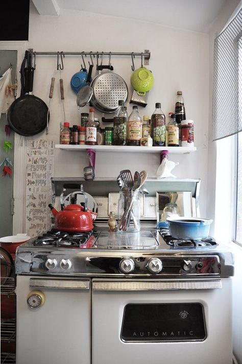 Emily & Erick's Modern Eclectic British Eccentric Bungalow Whimsical Kitchen, Dinning Spaces, Kitchen 2020, Eccentric Kitchen, Converted Garage, Eccentric Decor, Modern Eclectic, Bungalow House, Pots Pans