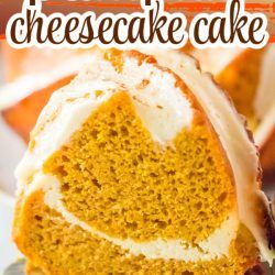 Pumpkin Cheesecake Swirl, Swirl Pound Cake, Swirl Bundt Cake, Easy Pumpkin Cheesecake, Cheese Cake Filling, Pumpkin Bundt Cake, Pumpkin Recipes Easy, Pumpkin Pie Mix, Pumpkin Cake Recipes