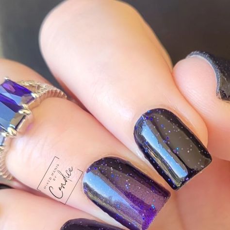 Candice Poppy on Instagram: "💜🖤🦇Witchy Vibes 🦇🖤💜 On a purple & black kick Sets used: Midnight In Manhattan Espresso Yourself Wild Grape (over all) #colorstreet #colorstreetnails #colorstreetnailstrips #colorstreetmani #colorstreetmixedmani #colorstreetaddict #colorstreetnailfies #colorstreetlove #colorstreetdrynailpolish #colorstreetmanicure #drypolish #nailstrips #becolorstreet #nailfie #mani #glitternails #mixedmani #manicure #colorstreetapplication #colorstreetstylist #colorstreetphotog Wild Grape Color Street, Espresso Yourself, Grape Color, Dry Nail Polish, Street Nails, Witchy Vibes, Color Street Nails, Color Street, Purple Black