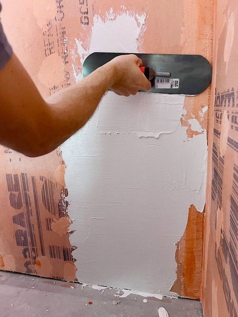 DIY concrete bathroom walls with Microcement - Jenna Sue Design Concrete Bathroom Walls, Diy Concrete Bathroom, Concrete Walls Diy, Fixxer Upper, Flooring Alternatives, Microcement Walls, Micro Concrete, Cement Bathroom, Concrete Shower